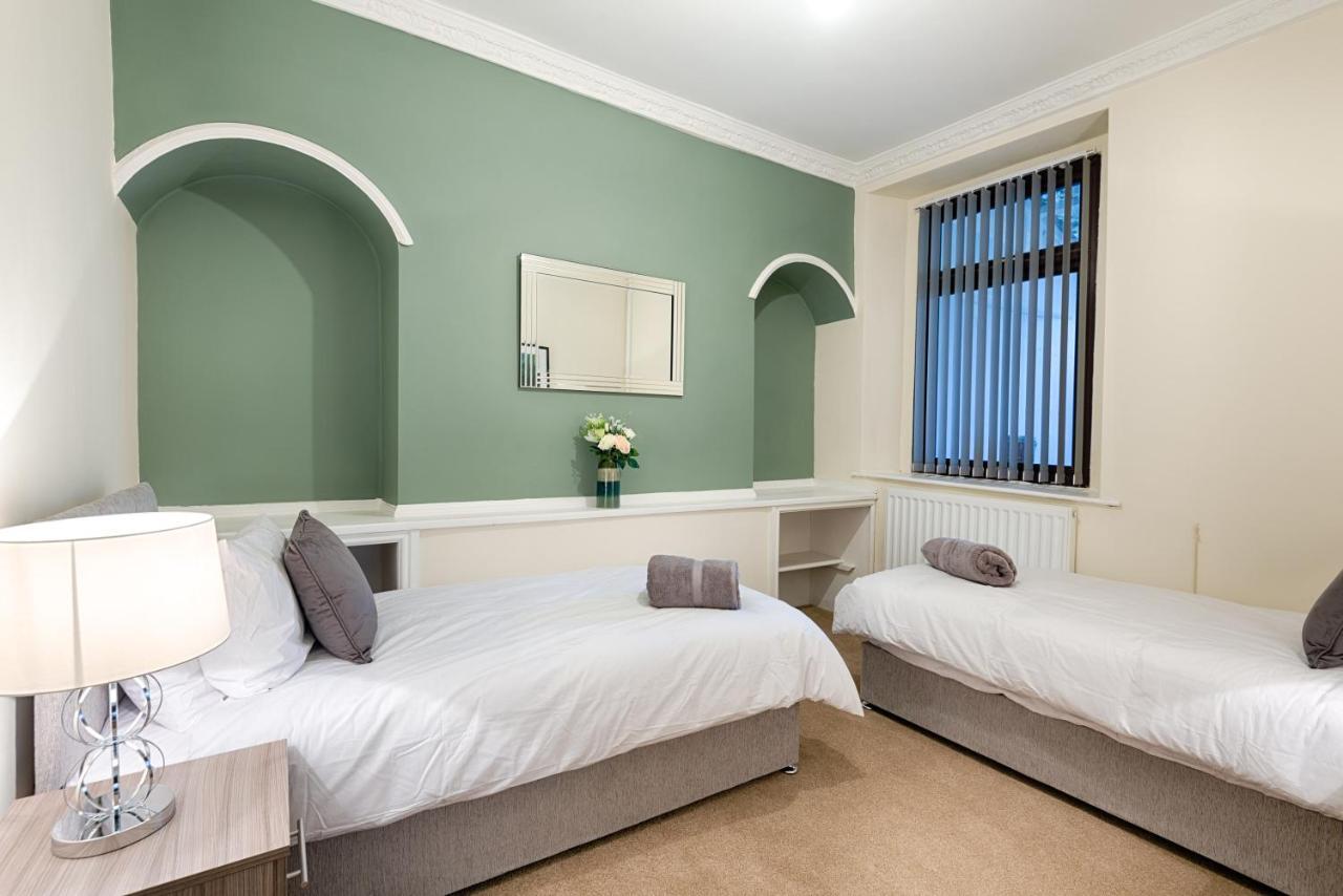 The Grand Victoria Apartment *
